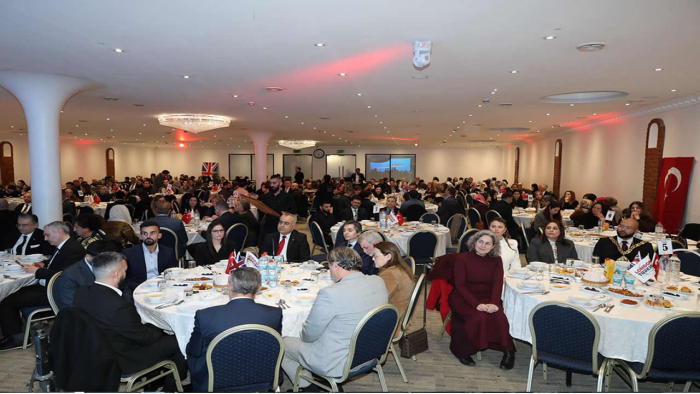 Londra’da Geleneksel İftar Coşkusu: Türk Toplumu Birlik ve Dayanışma Sofrasında Buluştu